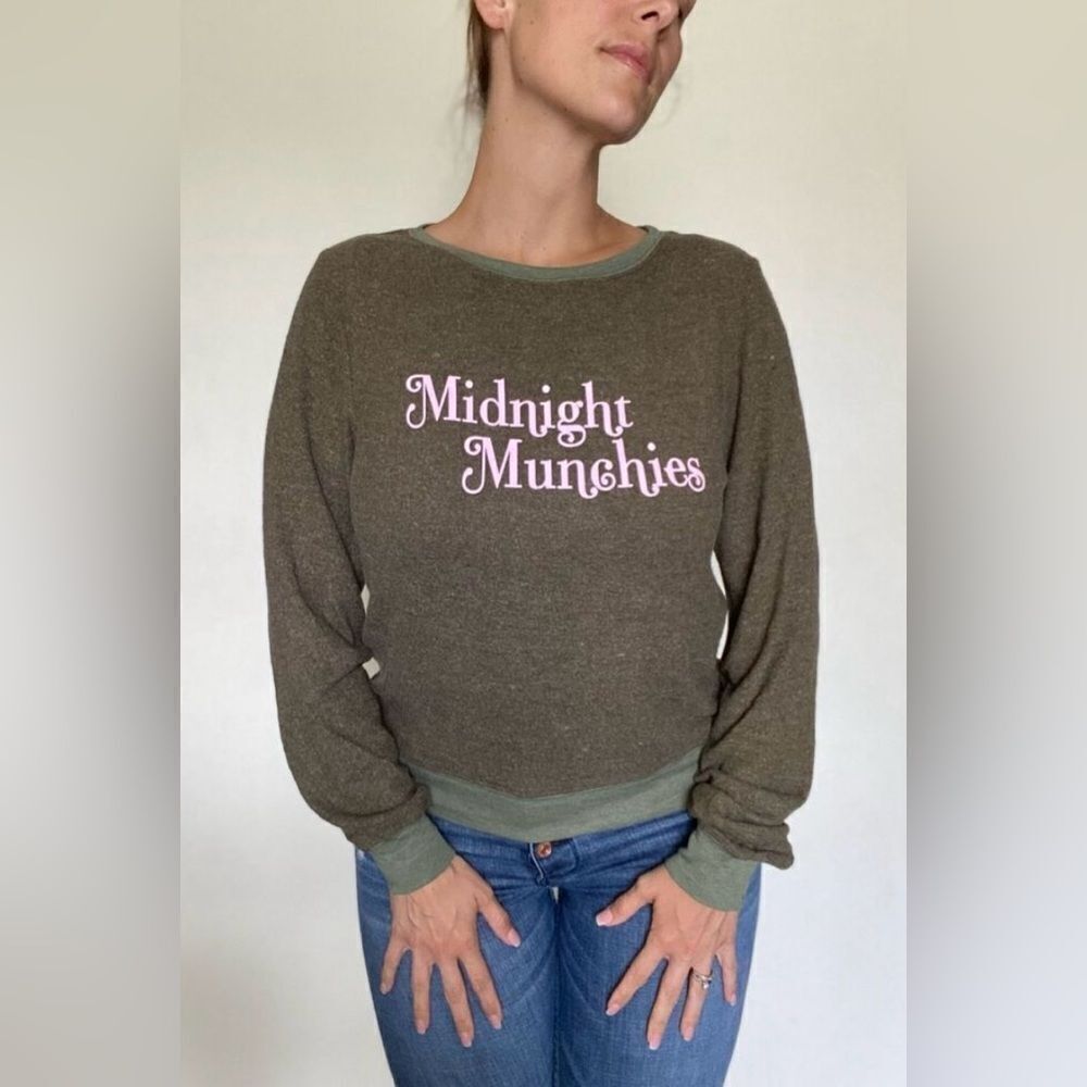 WILDFOX Baggy Jumper Sweatshirt NEW Midnight Munchies Olive Small Oversized